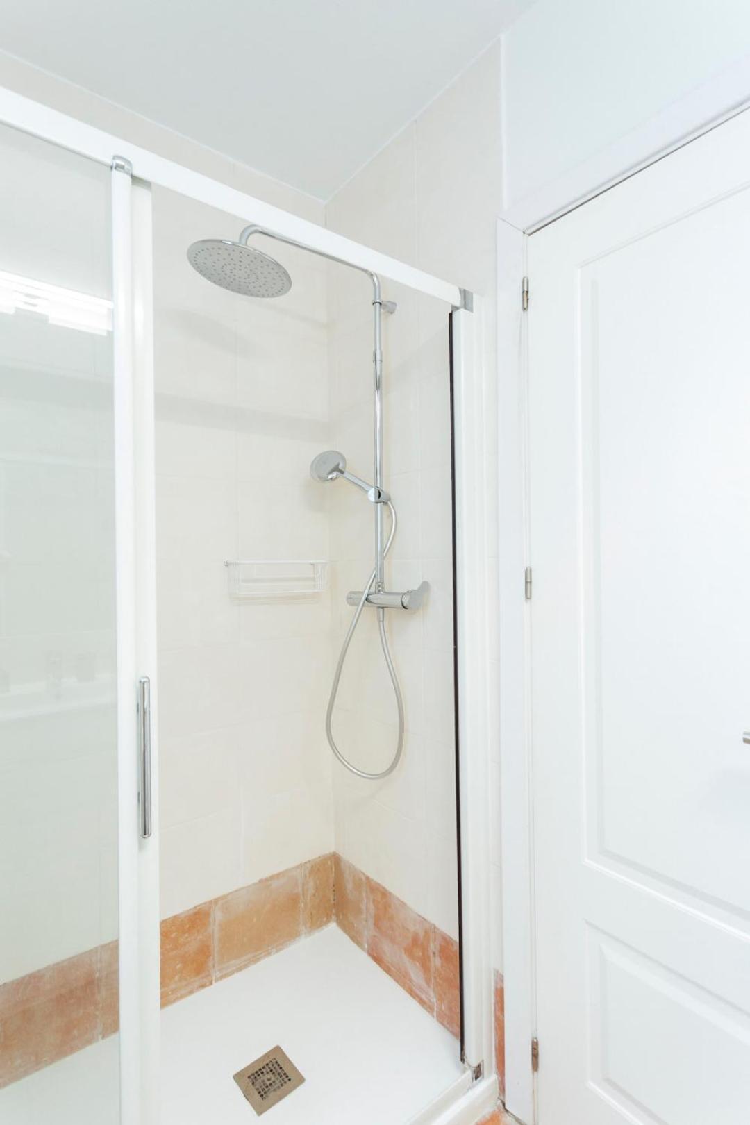 Minty Stay 3Bd Apartment - Triana إشبيلية المظهر الخارجي الصورة